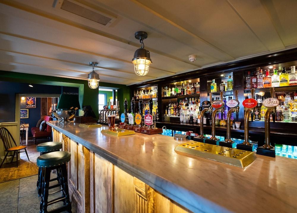 The Carnarvon Arms Hotel Newbury  Bagian luar foto
