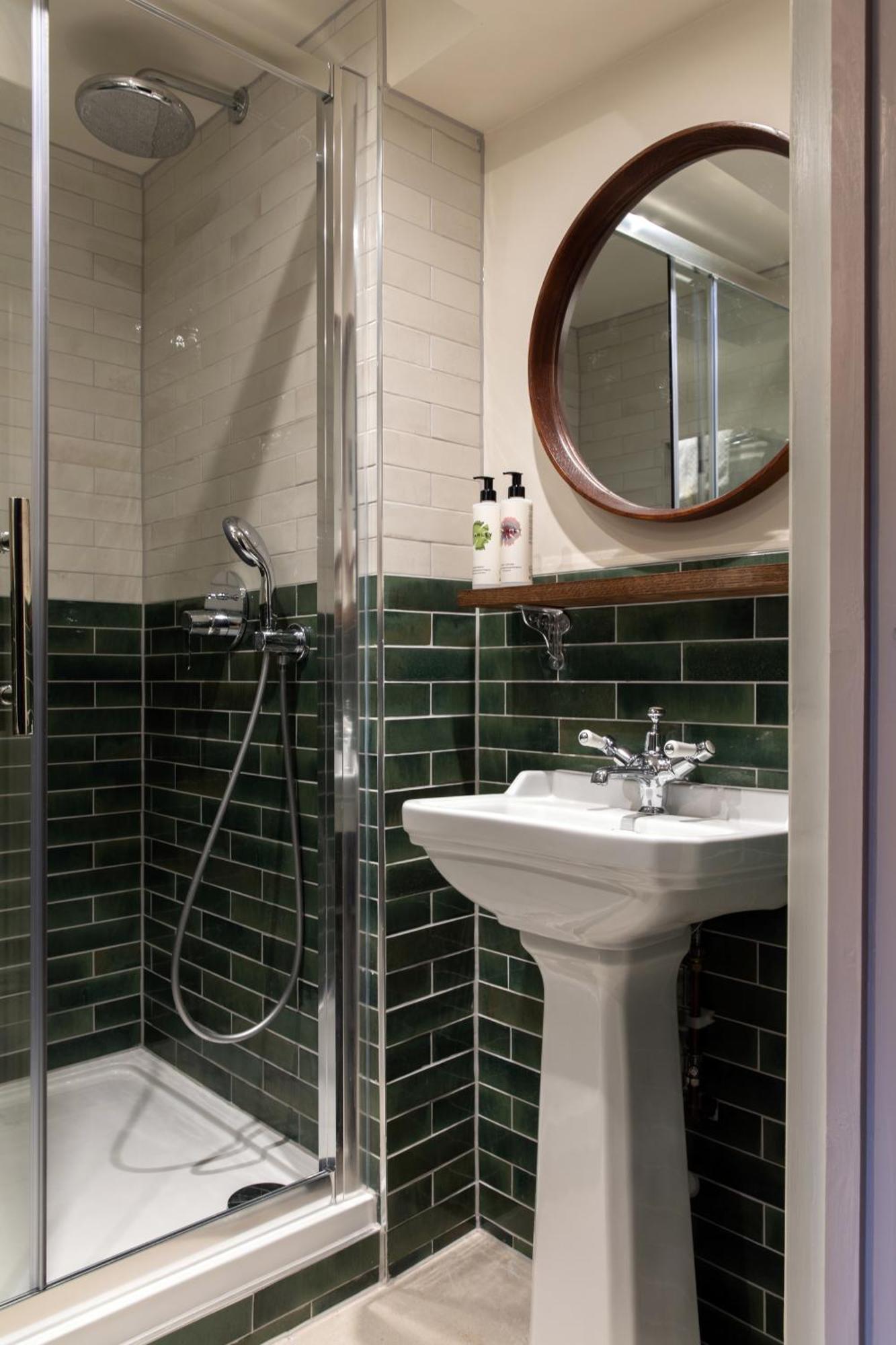 The Carnarvon Arms Hotel Newbury  Bagian luar foto