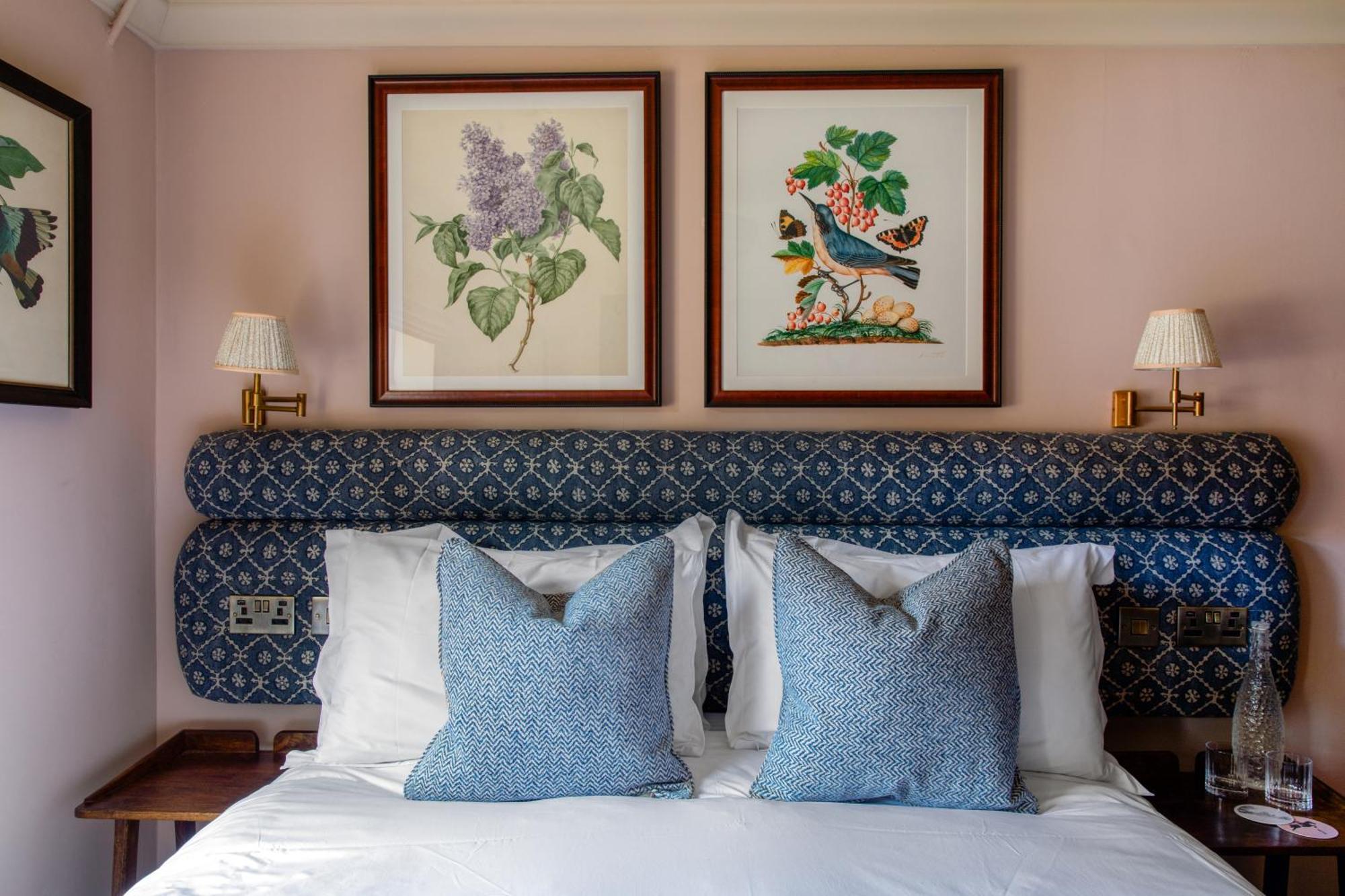 The Carnarvon Arms Hotel Newbury  Bagian luar foto